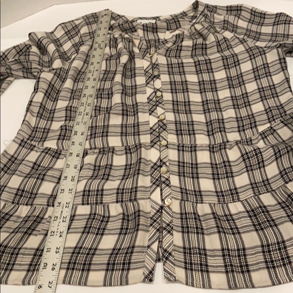 J Jill Plaid Ruffles button front top. Oversized. - Picture 6 of 9